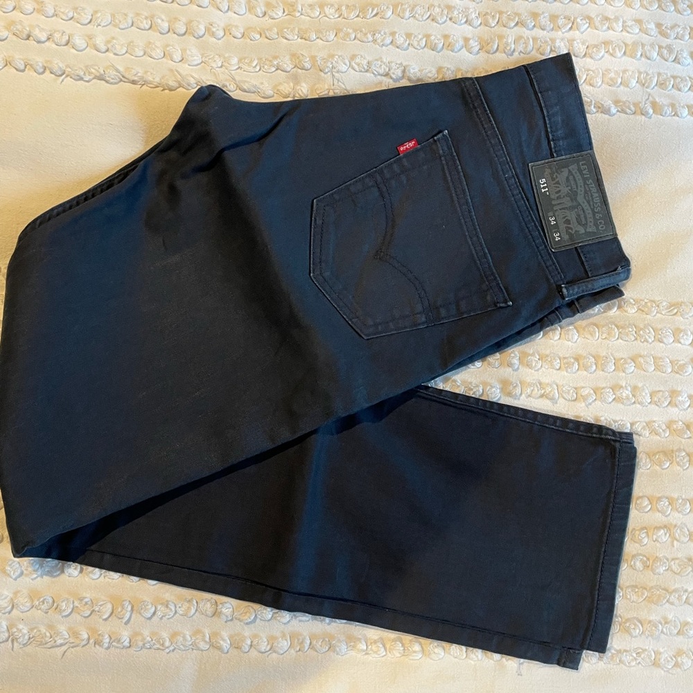 Levi’s 511 dark blue jeans size 34/34